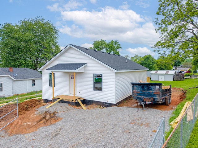301 Meece St, Somerset, KY 42501 - view of front of home featuring fence and roof with shingles