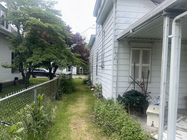 view of side of home