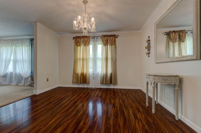 246 Pottersville Rd, Means, KY 40346 - unfurnished living room featuring baseboards, wood finished floors, a chandelier, and ornamental molding