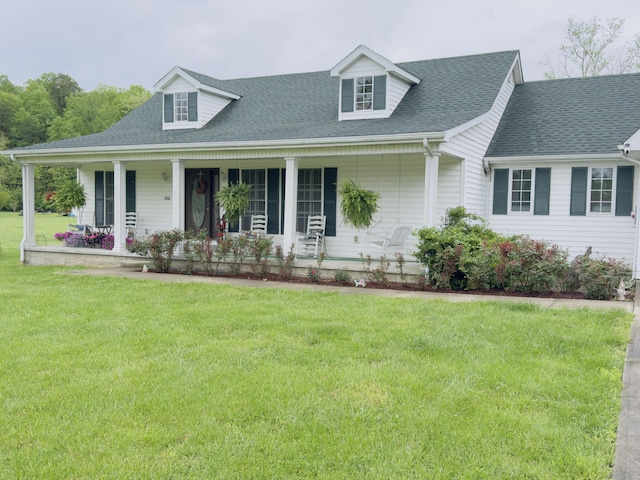 100 Dillon Ct, Berea, KY 40403 - view of front facade featuring covered porch, a shingled roof, and a front lawn