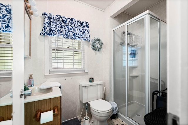 202 Leimaur Dr, Richmond, KY 40475 - full bath featuring vanity, toilet, and a shower stall