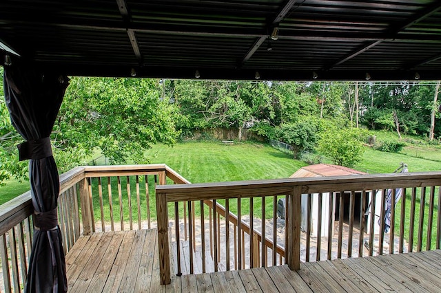 121 Meredith Ave, Frankfort, KY 40601 - view of wooden terrace