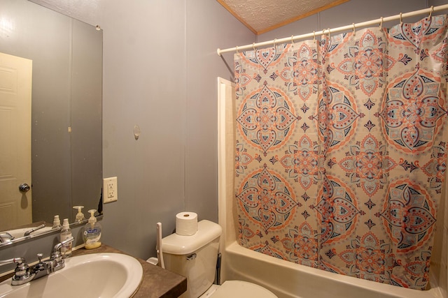 787 Wise Owl Rd, Keavy, KY 40737 - full bathroom with toilet, vanity, a textured ceiling, and shower / bath combo with shower curtain