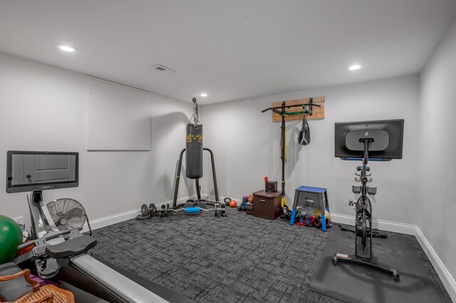 1775 Mooreland Dr, Lexington, KY 40502 - workout area with recessed lighting and baseboards