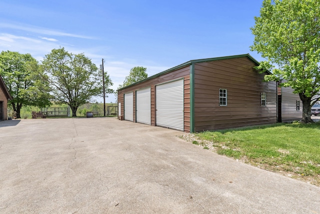 129 Adams Ln, Richmond, KY 40475 - view of detached garage