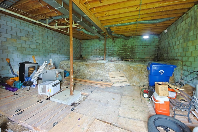 view of unfinished below grade area