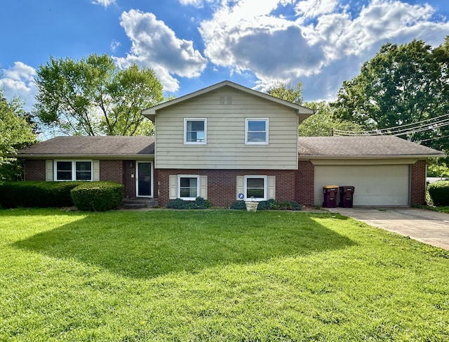 500 Meadowlark Dr, Somerset, KY 42503 - tri-level home with an attached garage, brick siding, and driveway
