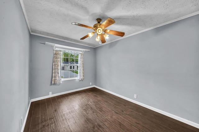 324 Circle Dr, Morehead, KY 40351 - spare room with a ceiling fan, hardwood / wood-style floors, baseboards, a textured ceiling, and ornamental molding