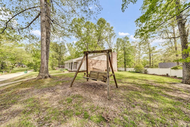 324 Circle Dr, Morehead, KY 40351 - view of yard