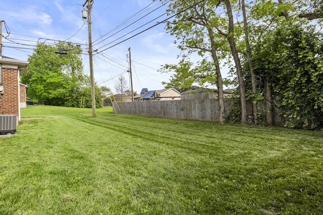 340 Wise Dr, Wilmore, KY 40390 - view of yard featuring cooling unit