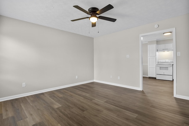 340 Wise Dr, Wilmore, KY 40390 - empty room with a ceiling fan, dark wood-style floors, and baseboards