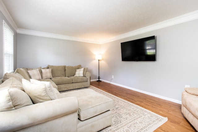 3476 Grasmere Dr, Lexington, KY 40503 - living room featuring baseboards, wood finished floors, and crown molding