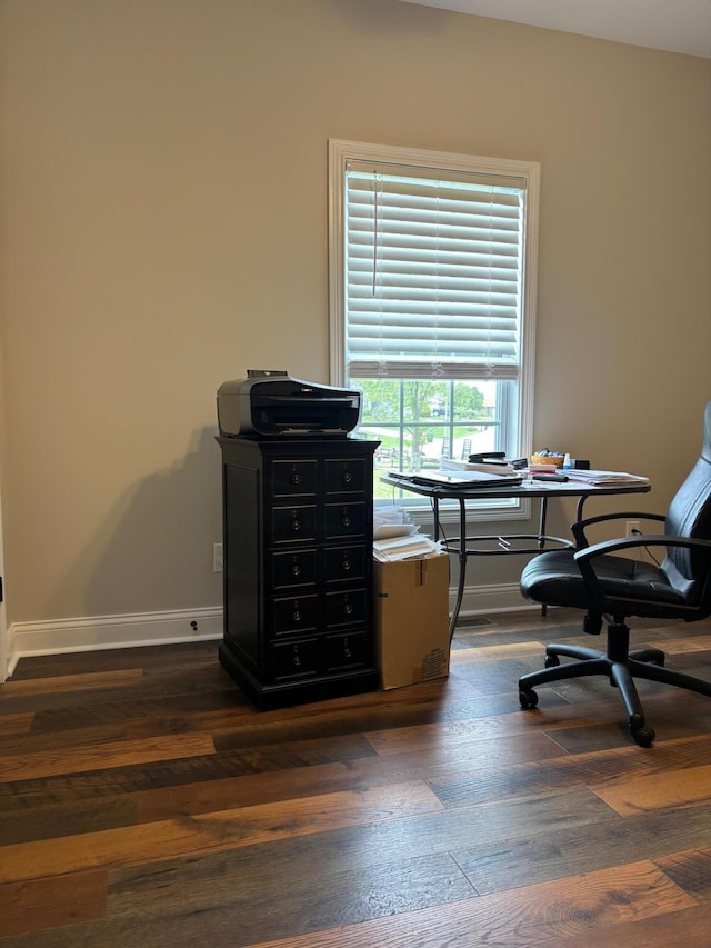 875 Ridgeview Dr, Frankfort, KY 40601 - office area featuring wood finished floors and baseboards