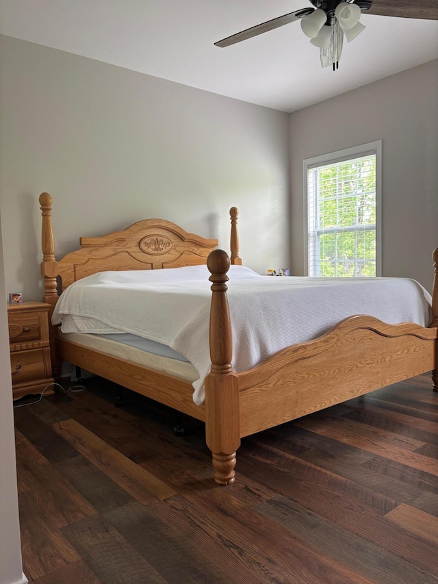 875 Ridgeview Dr, Frankfort, KY 40601 - bedroom with ceiling fan and wood finished floors