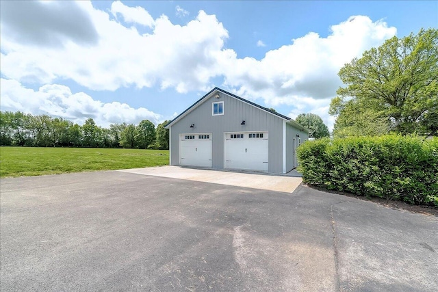 1183 The Ridings, Winchester, KY 40391 - view of detached garage