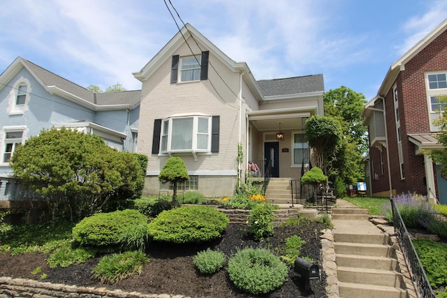 50 Sterling Ave, Fort Thomas, KY 41075 - traditional home featuring brick siding