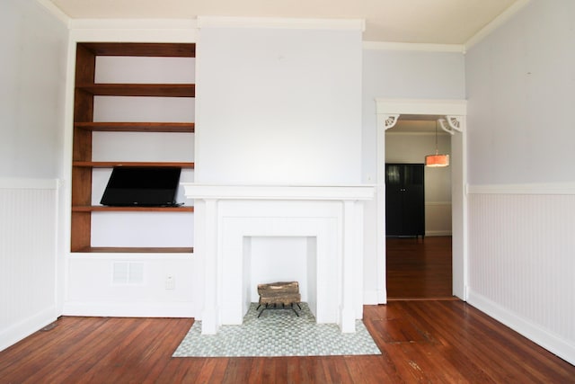 50 Sterling Ave, Fort Thomas, KY 41075 - unfurnished living room featuring wood finished floors, a wainscoted wall, and crown molding