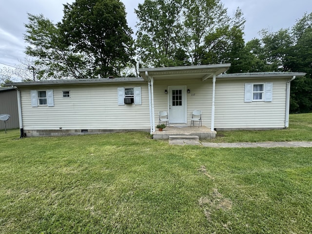 357 Powell Rd, Clay City, KY 40312 - view of front facade featuring a front lawn