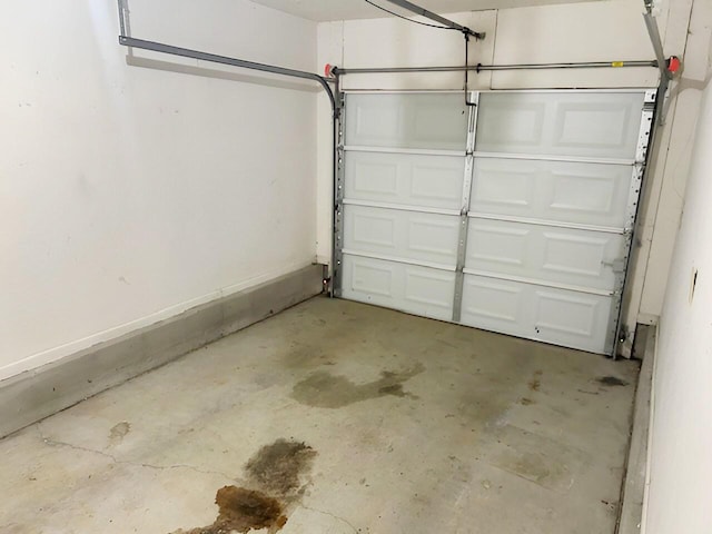 1204 Red Stone Dr, Lexington, KY 40509 - view of garage