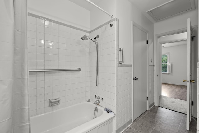 834 Boyd Ave, Danville, KY 40422 - bathroom with shower / bathtub combination with curtain