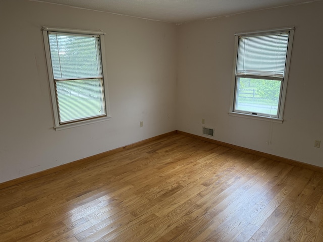 8023 Old Richmond Rd, Lexington, KY 40515 - unfurnished room featuring light wood finished floors and baseboards