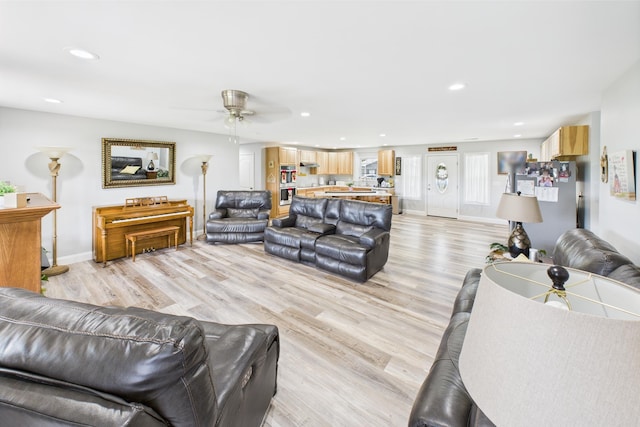 663 John R Jones Rd, London, KY 40741 - living area with a ceiling fan, light wood-style floors, recessed lighting, and baseboards