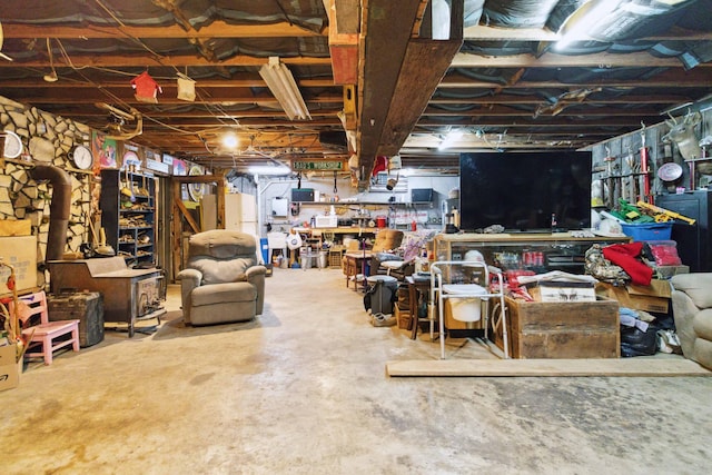 429 Old Danville Rd, Lancaster, KY 40444 - unfinished basement with a workshop area