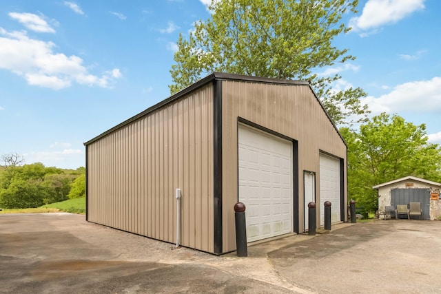429 Old Danville Rd, Lancaster, KY 40444 - view of detached garage