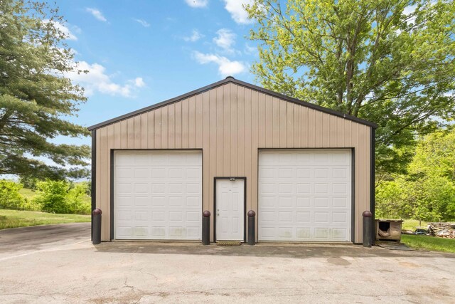 429 Old Danville Rd, Lancaster, KY 40444 - view of detached garage