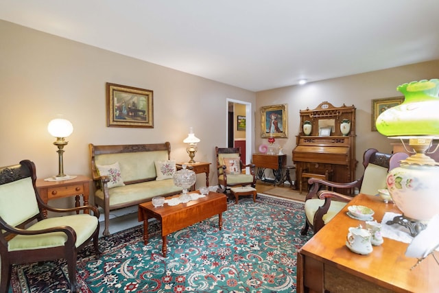 429 Old Danville Rd, Lancaster, KY 40444 - view of living room