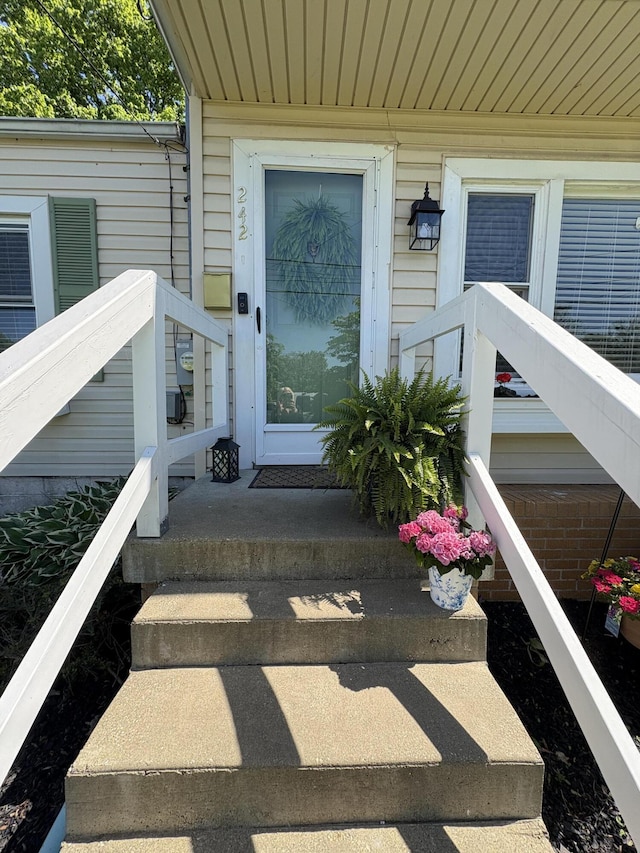 view of property entrance
