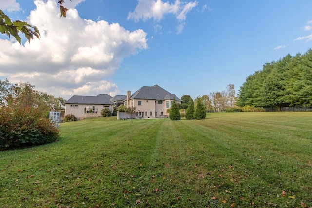 150 Old Woods Dr, Nicholasville, KY 40356 - view of grassy yard