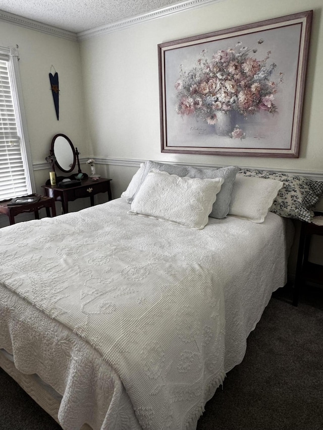 400 Natures Pointe Dr, Somerset, KY 42503 - bedroom featuring carpet floors and a textured ceiling