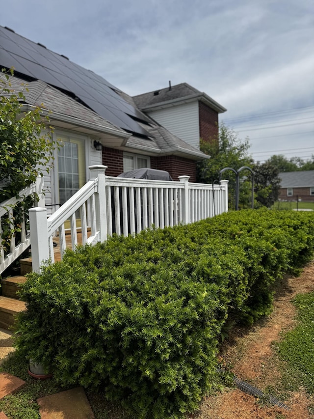 400 Natures Pointe Dr, Somerset, KY 42503 - view of side of property featuring roof mounted solar panels