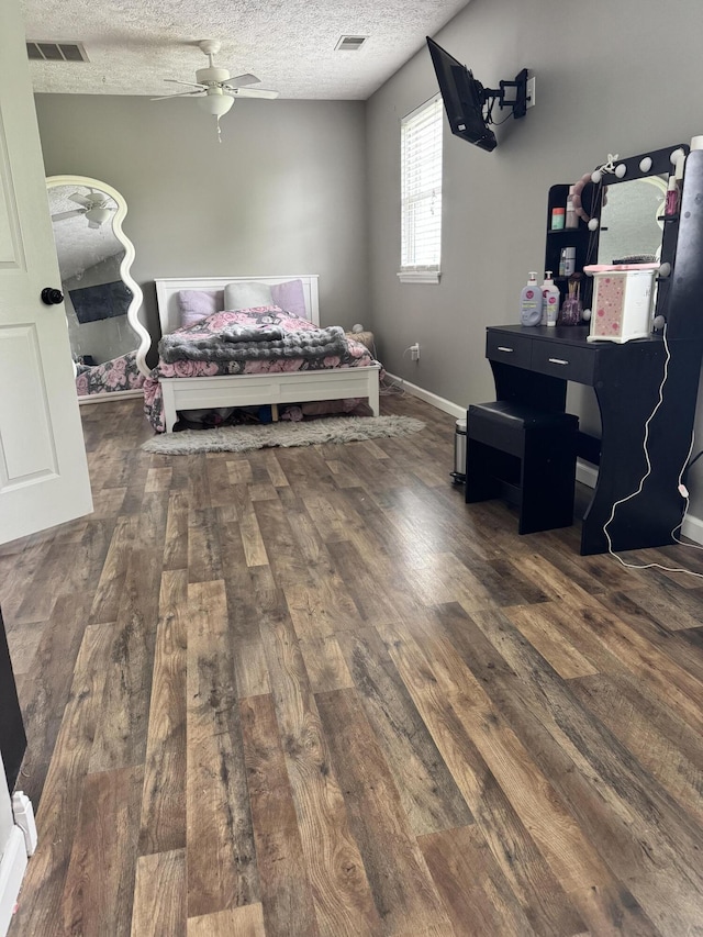 2230 Perryville Rd, Harrodsburg, KY 40330 - bedroom with wood finished floors, a textured ceiling, and a ceiling fan