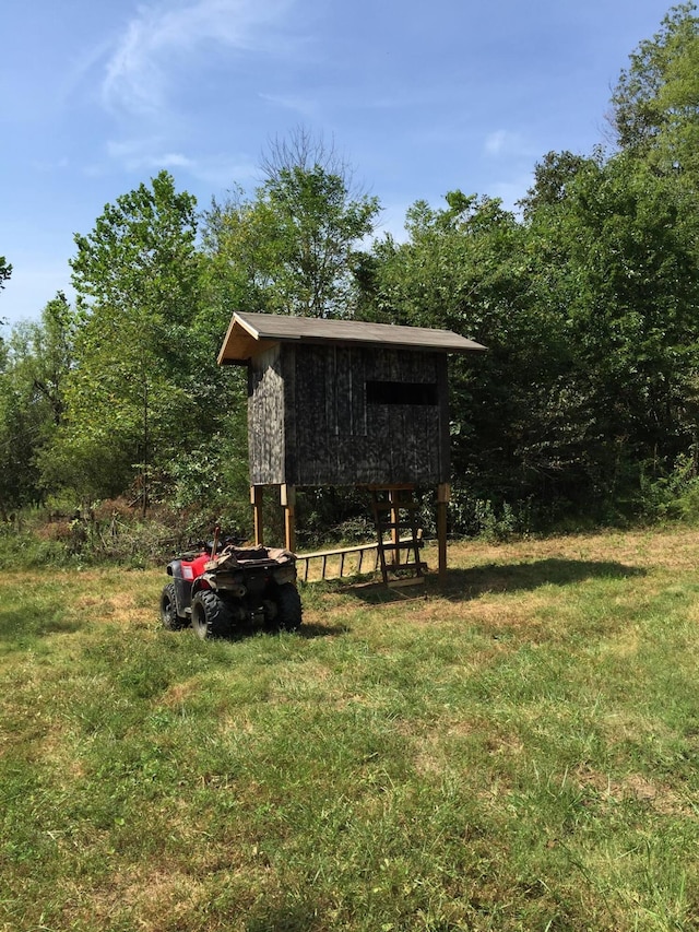 2230 Perryville Rd, Harrodsburg, KY 40330 - view of grassy yard