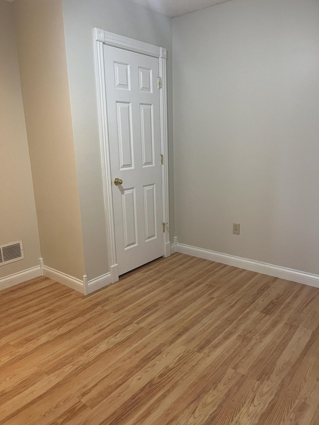 361 Puncheon Camp Rd, Russell Springs, KY 42642 - empty room featuring light wood-type flooring and baseboards