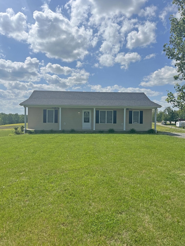 361 Puncheon Camp Rd, Russell Springs, KY 42642 - view of front facade with a front lawn