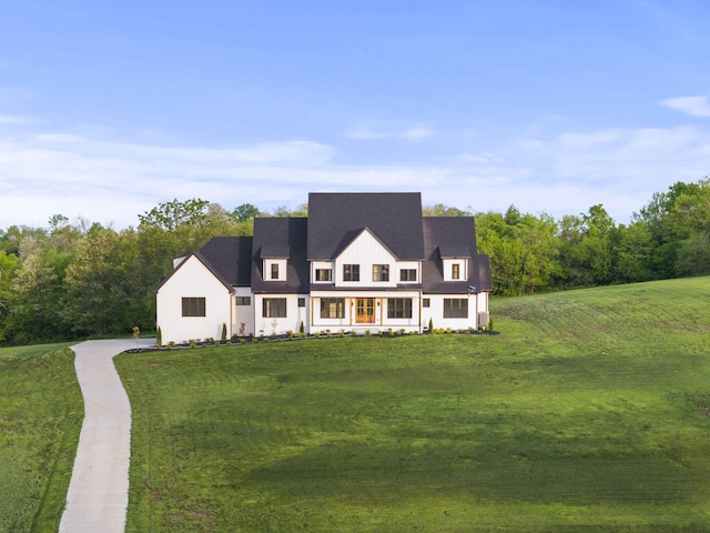 4349 Ravens Crest Ln, Lexington, KY 40515 - view of front facade featuring a front lawn