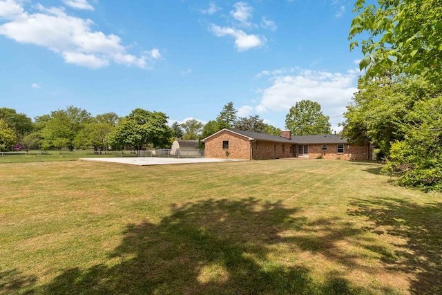 view of yard with a patio