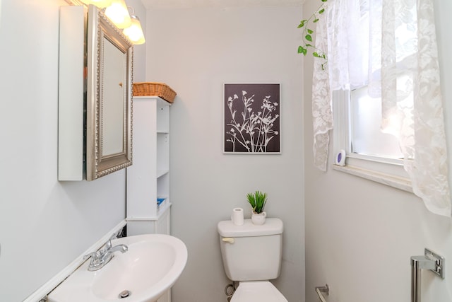 1102 Iroquois Dr, Mt Sterling, KY 40353 - half bath featuring a sink and toilet