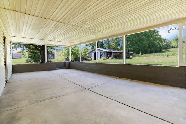 6362 E Laurel Rd, London, KY 40741 - unfurnished sunroom featuring healthy amount of natural light