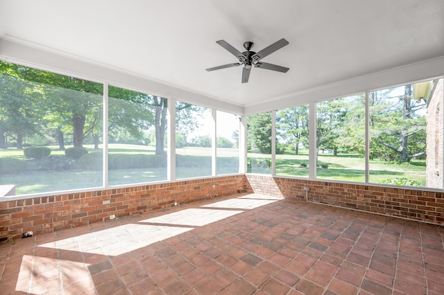 1373 Delong Cir, Lexington, KY 40515 - unfurnished sunroom featuring ceiling fan