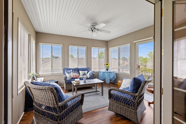 256 Park Lakes Dr, Richmond, KY 40475 - sunroom featuring an outdoor living space, a ceiling fan, and healthy amount of natural light