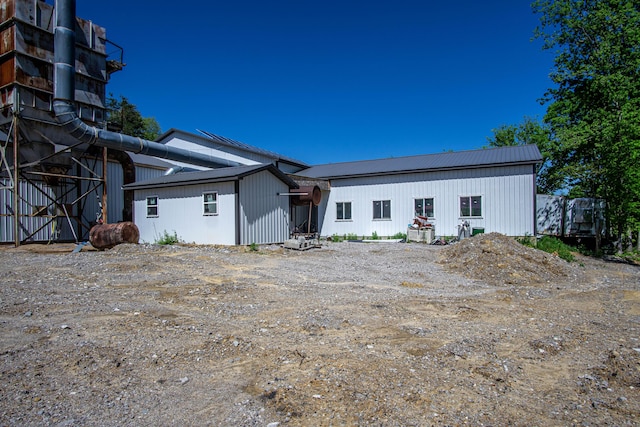 227 Callihan Rd, East Bernstadt, KY 40729 - view of rear view of house