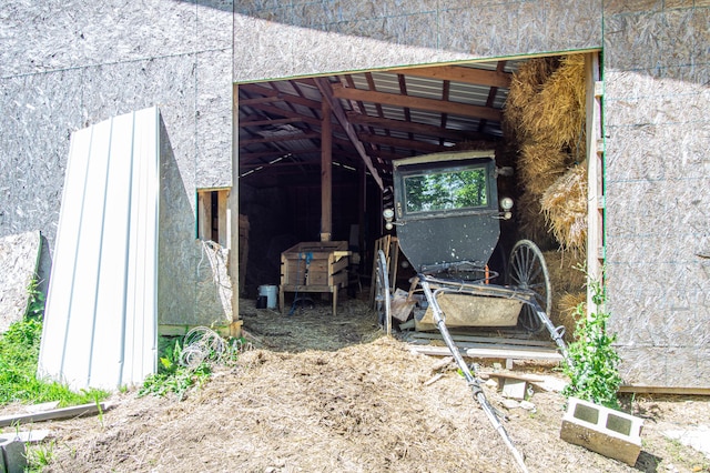 227 Callihan Rd, East Bernstadt, KY 40729 - exterior view of an outbuilding