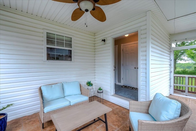 835 Isaac Shelby Cir, Frankfort, KY 40601 - view of patio / terrace featuring a ceiling fan and an outdoor hangout area