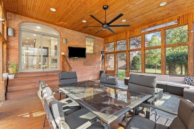 view of sunroom / solarium
