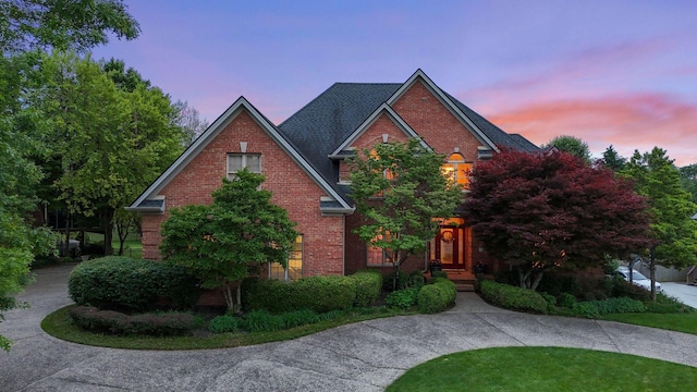 2221 Broadhead Pl, Lexington, KY 40515 - traditional-style home with brick siding