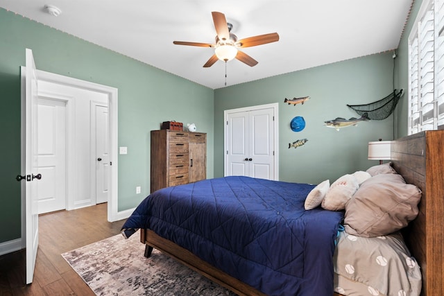 6031 Old S Dr, Richmond, KY 40475 - bedroom featuring wood finished floors, baseboards, and ceiling fan